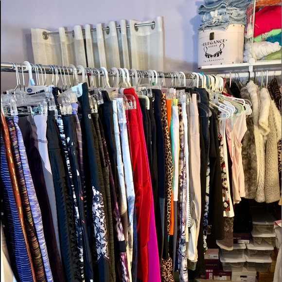 WELCOME to My Closet💝🎀💗🎀💝🎀💗 - Picture 8 of 8